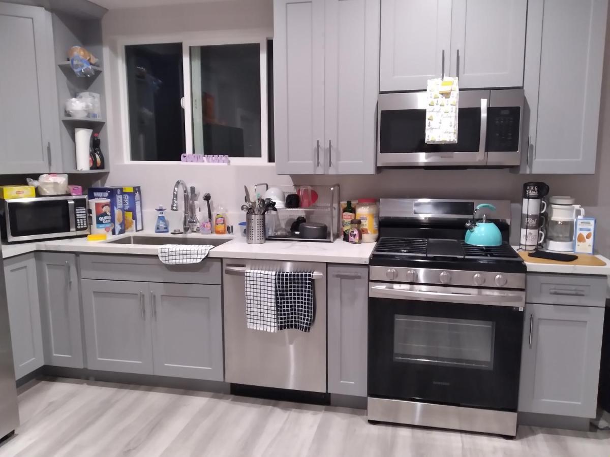 The @ Goshen Apartment Los Angeles